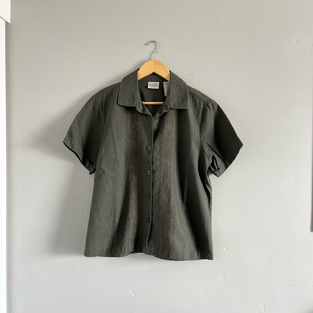 Vintage Classic Elements Dark Green Embroidered Button-Up Shirt
